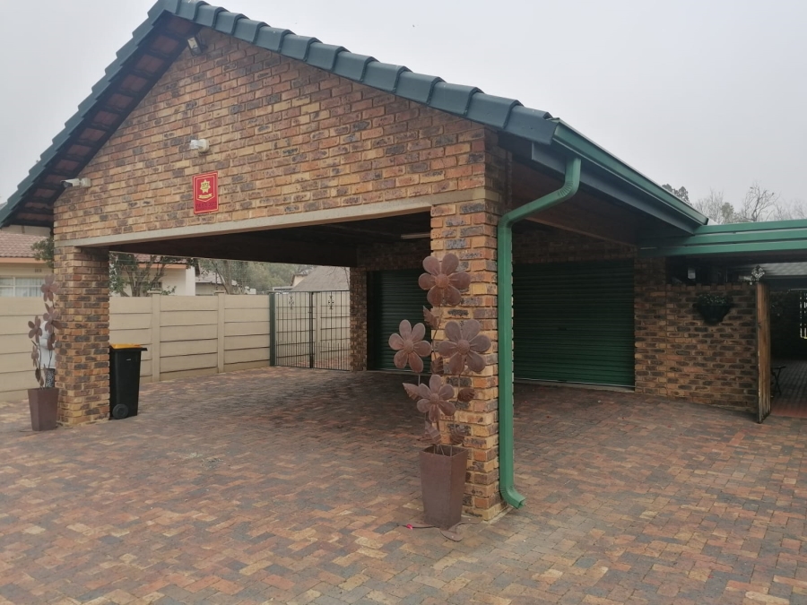 3 Bedroom Property for Sale in Abrahamsrust Free State